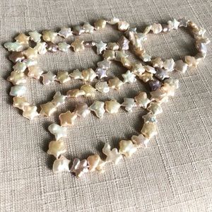 Star shaped real pearl necklace and bracelet set